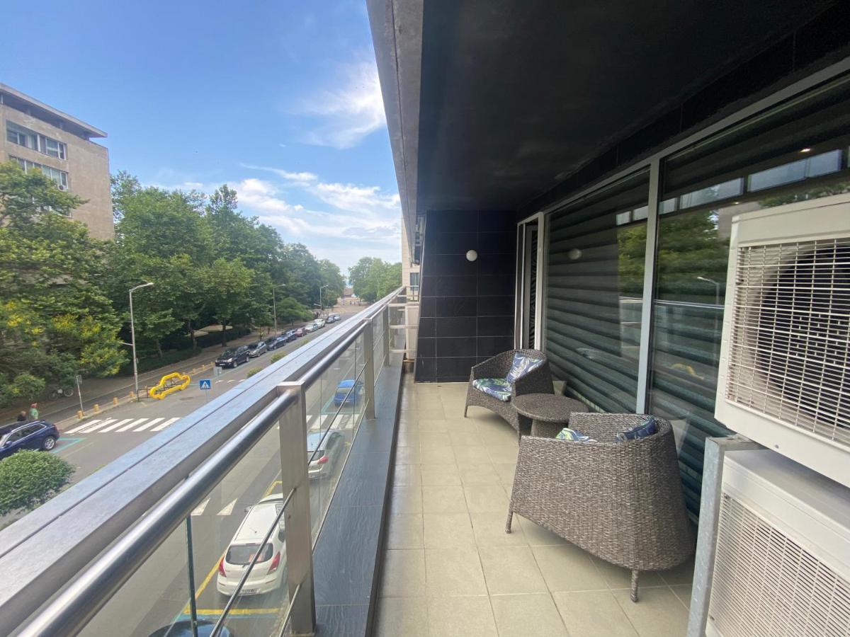 Luxury Apartments Burgas Exterior photo
